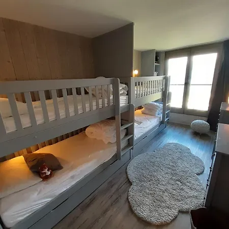 Rénové 3 Skis Aux Pieds à Avec Wifi - Fr-1-514-61 Apartamento *